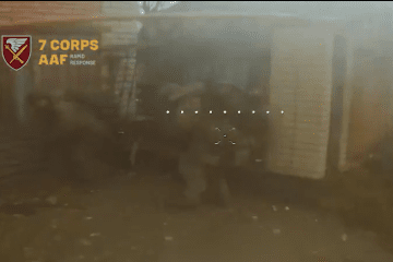 Russian soldiers moments before being struck by a Ukrainian FPV drone, Myrnohrad, Donetsk region, November 17. (Source: 7th Rapid Response Corps)