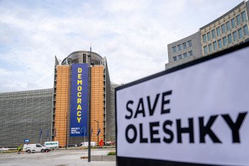 Demonstrators gather in Brussels, on September 28, 2026, to support residents of Oleshky and other Ukrainian territories under Russian occupation. (Source: Getty Images) Demonstrators gather in Brussels, on September 28, 2026, to support residents of Oleshky and other Ukrainian territories under Russian occupation. (Source: Getty Images)