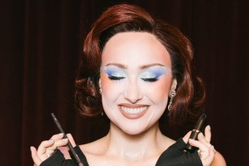 Chappell Roan promotes her MAC Cosmetics lip combo. (Source: @chappellroan/Instagram)