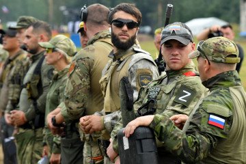 Russian soldiers attend a military shooting competition opening ceremony in Saint Petersburg on August 25, 2022. (Source: Getty Images)