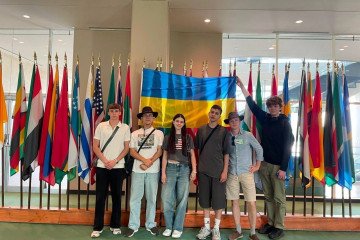 Six students from Ukraine’s Donetsk region represented their country at the prestigious Connecticut Invention Convention in the United States. (Source: Donetsk Regional State Administration/Facebook)