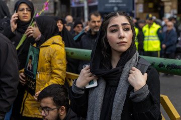 France May Send Eutelsat Terminals to Iran to Restore Internet Access