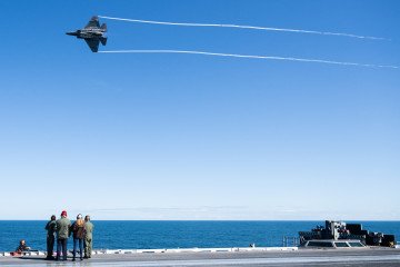US F-35 Downs Iranian Shahed Drone Near USS Lincoln in Arabian Sea US F-35 Downs Iranian Shahed Drone Near USS Lincoln in Arabian Sea
