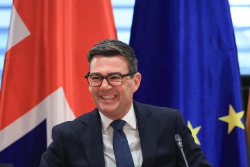 Andy Burnham, UK prime minister, during a meeting with Friedrich Merz, Germany’s chancellor, and business executives at the Chancellery in Berlin, Germany, on October 8, 2026. (Source: Getty Images) Andy Burnham, UK prime minister, during a meeting with Friedrich Merz, Germany’s chancellor, and business executives at the Chancellery in Berlin, Germany, on October 8, 2026. (Source: Getty Images)