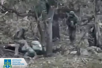 Russian Forces Execute Two Captured Ukrainian Soldiers in Donetsk Region Russian Forces Execute Two Captured Ukrainian Soldiers in Donetsk Region