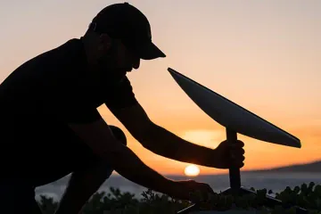 Pentagon and SpaceX Block Russian Forces From Using Starlink in Ukraine