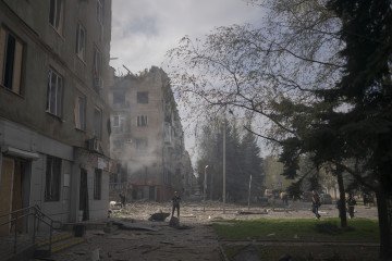Ukraine Logs More Than 10,700 Russian Violations During Easter Truce A view of the aftermath following a Russian airstrike using KAB-250 guided bombs in the city center of Kramatorsk, Ukraine on April 11, 2026. (Source: Getty Images)