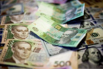 Ukrainian Bond Prices Rebound Sharply as Peace Prospects and Aid Bolster Outlook