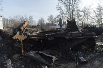Destroyed Russian tank on March 28, 2022. (Source: Getty Images) Destroyed Russian tank on March 28, 2022. (Source: Getty Images)