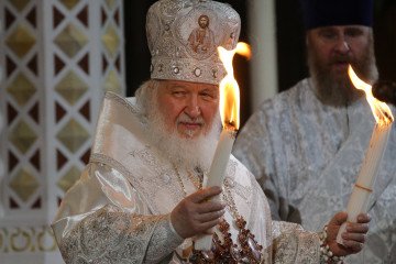 “Are You From Western Ukraine?” – Patriarch Kirill Mocks Priest Who Rejected Patriotic Agenda