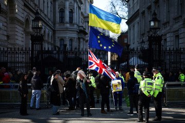 UK Rejects Kremlin’s Demands, Vows to Continue Military Aid to Ukraine