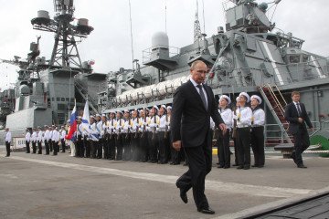 Russia’s Naval Provocations in UK Waters Aim to Spread Fear, Expert Says