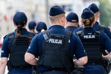 Starlink Station Fire in Poland Pointing Directly to Russian Intelligence Orders Polish police officers. (Source: Getty Images)