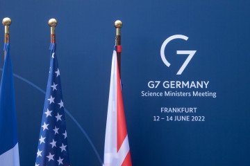 Merz: G7 Members Oppose US Plan to Bring Russia Back to G8