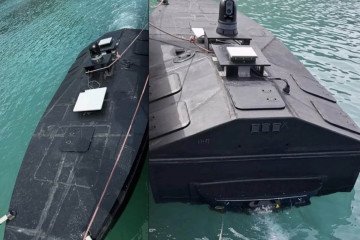 An unidentified marine drone discovered near the Greek island of Lefkada on May 7, 2026. (Source: Iefimerida) An unidentified marine drone discovered near the Greek island of Lefkada on May 7, 2026. (Source: Iefimerida)