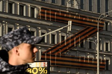 EU Weighs Entry Ban for Russian Soldiers Who Fought in Ukraine