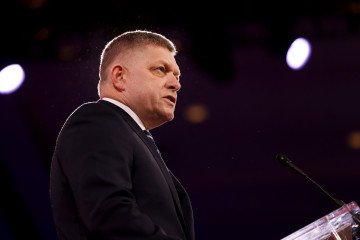 Fico Finally Agrees to Support EU’s 18th Russia Sanctions, But Calls EU Gas Ban “Idiotic” Fico Finally Agrees to Support EU’s 18th Russia Sanctions, But Calls EU Gas Ban “Idiotic”