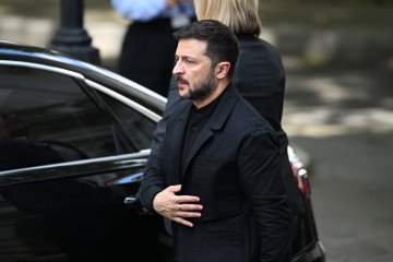 Zelenskyy respalda el plazo de 12 días de Trump para la paz y urge a presionar a Rusia primer ministro británico volodymyr zelenskyy vladimir putin donald trump ucrania hoy ucrania noticias noticias con imágenes rusia