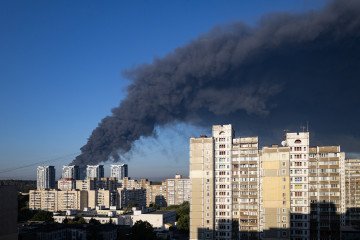 Russia Attacks Ukraine With Oniks, Iskander Missiles, and 267 Drones Overnight Smoke rising following a Russian air attack in Kyiv on August 29, 2026. (Source: Getty Images)