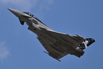 The Italian Air Force, Eurofighter Typhoon performs during the Farnborough International Air Show 2026 on July 20, 2026 in Farnborough, England. Illustrative photo. (Source: Getty Images)