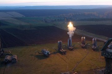 Ukrainian S-300 position fires a missile during the Russian invasion of Ukraine, Autumn 2024. (Source: West Air Command of the Armed Forces of Ukraine) Ukrainian S-300 position fires a missile during the Russian invasion of Ukraine, Autumn 2024. (Source: West Air Command of the Armed Forces of Ukraine)