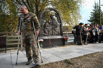 A veteran of the Russian military action in Ukraine attends the dedication ceremony of a monument to fallen soldiers on the territory of St. George's Church in the Moscow region on October 12, 2025. Illustrative photo. (Source: Getty Images)