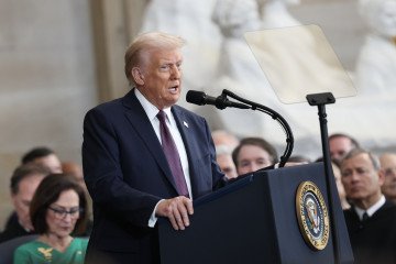 Trump Urges Saudi Arabia and OPEC to Lower Oil Prices, Claims It Could End War in Ukraine