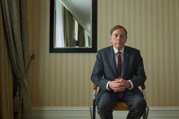“Software-Defined Warfare” Has Arrived—Former CIA Director David Petraeus On What NATO Can Learn From Ukraine “Software-Defined Warfare” Has Arrived—Former CIA Director David Petraeus On What NATO Can Learn From Ukraine