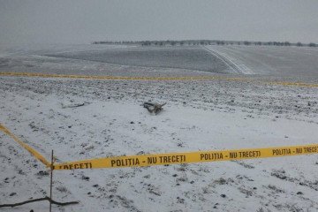 A snow-covered field near the village of Sofia, Drochia district, is cordoned off by Moldovan police after a Russian-made Gerbera drone was discovered on February 6, 2026. (Photo: Poliția Republicii Moldova)