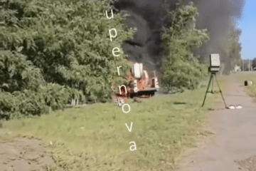 A Russian electronic warfare system burns after a Ukrainian FPV drone strike in Belgorod region. (Source: Supernova+)