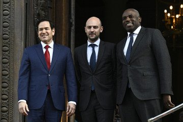 Top Diplomats From UK, US, France, Germany, and Ukraine Reportedly Postpone Peace Talks in London