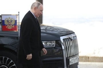 Russian leader Vladimir Putin walks beside his Aurus limousine during a wreath-laying ceremony at the Tomb of the Unknown Soldier in Moscow on February 23, 2025. (Source: Getty Images) Russian leader Vladimir Putin walks beside his Aurus limousine during a wreath-laying ceremony at the Tomb of the Unknown Soldier in Moscow on February 23, 2025. (Source: Getty Images)