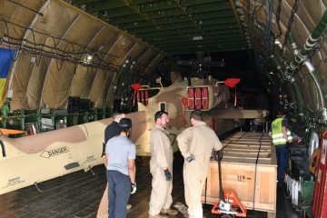 Indian AH-64E Apache helicopter in the cargo bay of a Ukrainian Antonov An-124 cargo plane, December 16, 2025. (Source: BLACKTIGER1612/X)