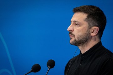 Zelenskyy Links Weapons Production to Reform Ahead of Government Reshuffle las fuerzas armadas de ucrania volodymyr zelenskyy ucrania hoy ucrania noticias fondos militares