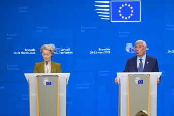 Ucrania propone que la UE lidere las sanciones a Rusia ante la incertidumbre de EE.UU., según Reuters Ucrania propone que la UE lidere las sanciones a Rusia ante la incertidumbre de EE.UU., según Reuters