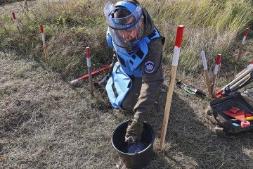 A participant in the United Nations Development Programme (UNDP) Veterans humanitarian demining program practices his skills at a training ground, Kharkiv region, Ukraine, on October 28, 2026. (Source: Getty Images)