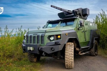 Ukraine Deploys New Ukrainian-Made “Varta-2” Armored Vehicle With 30mm Firepower