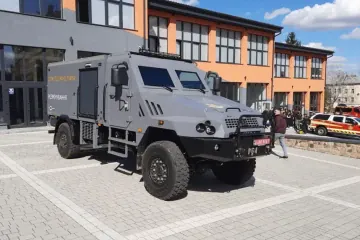 Pozhmashina Introduces New Armored Vehicle for Ukraine’s Demining Efforts