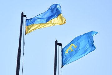 Ukraine Celebrates Crimean Tatar Flag Day, а Century-Old Symbol of Resistance