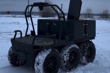 Ratel H ground robotic system configured as a launch platform for FPV drones. February 2025. (Source: Ratel Robotics)