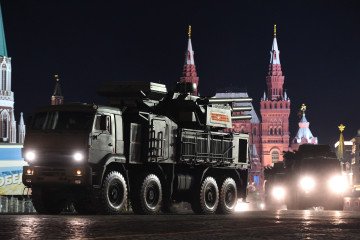 Russian Pantsir-SA air defense systems drive through Moscow’s Red Square during a nighttime rehearsal for the Victory Day parade on May 3, 2017. (Source: Getty Images)