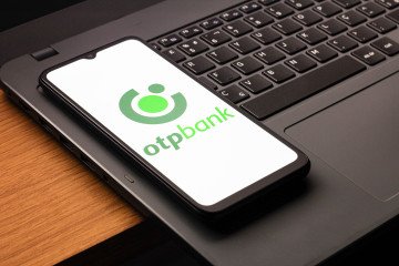 The OTP Bank logo is seen displayed on a smartphone screen. Illustartive photo. (Source: Getty Images) The OTP Bank logo is seen displayed on a smartphone screen. Illustartive photo. (Source: Getty Images)