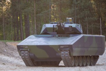 Ukraine’s Testing of Rheinmetall’s Lynx Infantry Fighting Vehicle Delayed as CEO Hints at Future Production