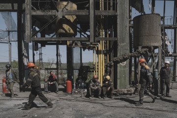 “We Are Under Russian Fire Every Day”: Meet the Crews Racing to Repair Ukraine’s Bombed Power Grid