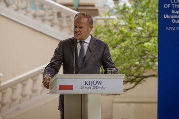 Polish Prime Minister Donald Tusk speaks during the Conference of the Coalition of the Willing in Kyiv, Ukraine on May 10, 2025. (Source: Getty Images)