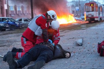 Russian Bombing of Zaporizhzhia Industrial Area Causes Massive Fires, At Least 13 Dead and 127 Injured