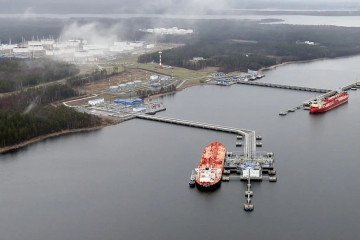 Ukraine Drone Strike Shuts Russia’s Biggest Baltic Oil Port, Hits Shadow Fleet Tankers