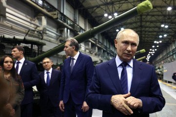 Russian leader Vladimir Putin visits Uralvagonzavod, the country’s main tank factory in the Urals, in Nizhny Tagil on February 15, 2024. (Source: Getty Images)