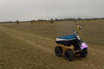 Sirko-S1, equipped with the TROPIYA remote demining system, during tests. (Source: Militarnyi)