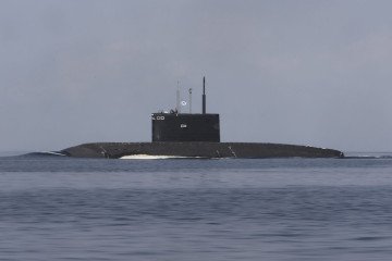 Russia’s “Stealth” Sub Surfaces in NATO Waters—French Warship Moves In